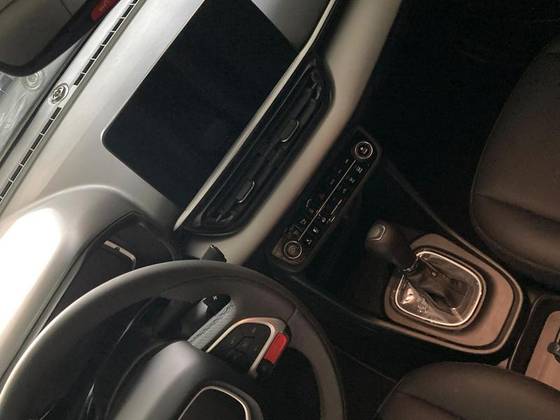 FIAT PULSE 1.0 TURBO 200 HYBRID IMPETUS CVT FIAT PULSE 1.0 TURBO 200 HYBRID IMPETUS CVT